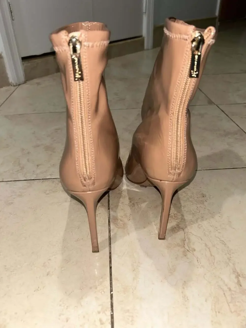 Jessica Simpson nude patent